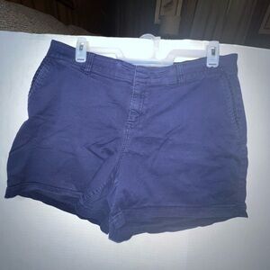 Lane Bryant shorts sz 16. Great condition. Smoke/pet free home. Blue